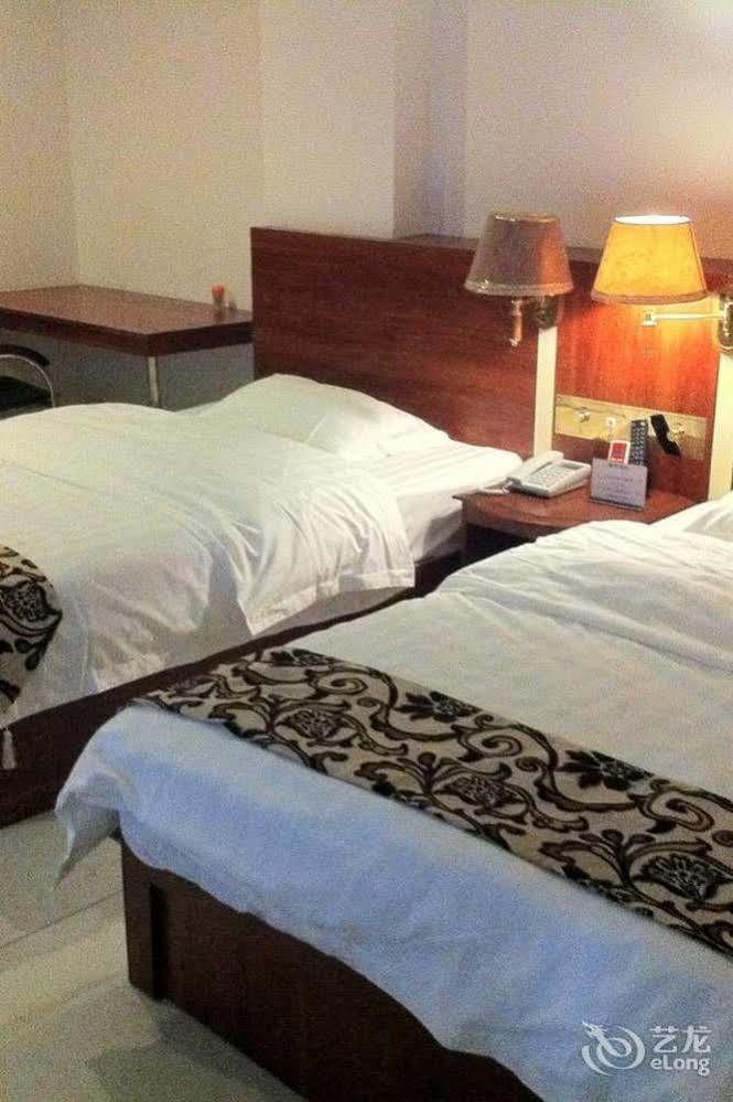 Guoxing Business Hotel Zhaoqing Esterno foto